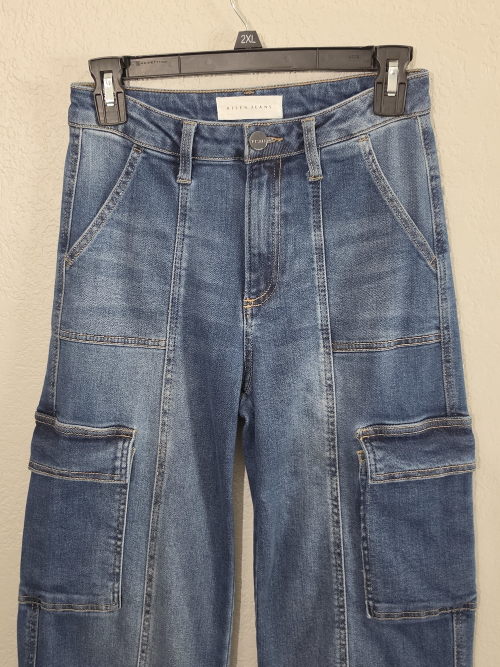 Risen Cargo Wide Leg Jeans Medium Wash High Waist Stretchy Denim Juniors Size 3 - Picture 3 of 11